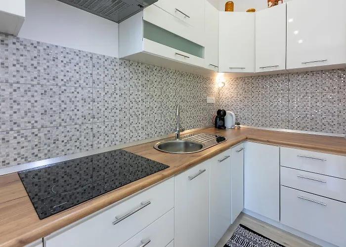 Hundefreundliches Nur 270 Meter Zum Mit Meerblick, Tischtennis, Grillbereich