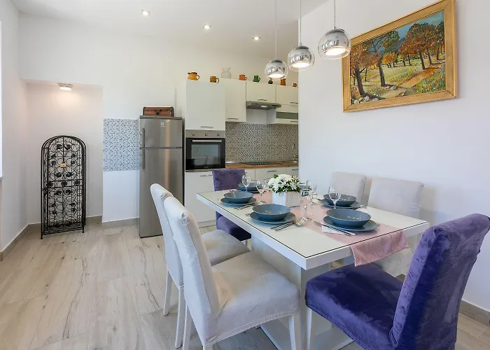 Hundefreundliches Nur 270 Meter Zum Mit Meerblick, Tischtennis, Grillbereich